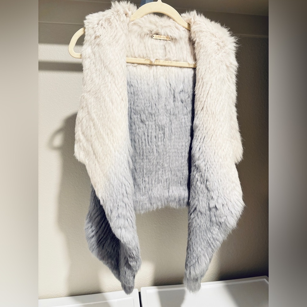 Genuine Rabbit Fur Ombré Vest / Shawl – Ivory to Gray Real Fur Wrap